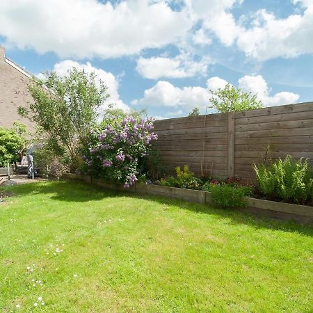 Holiday Home With Covered Terrace Groet Exterior photo